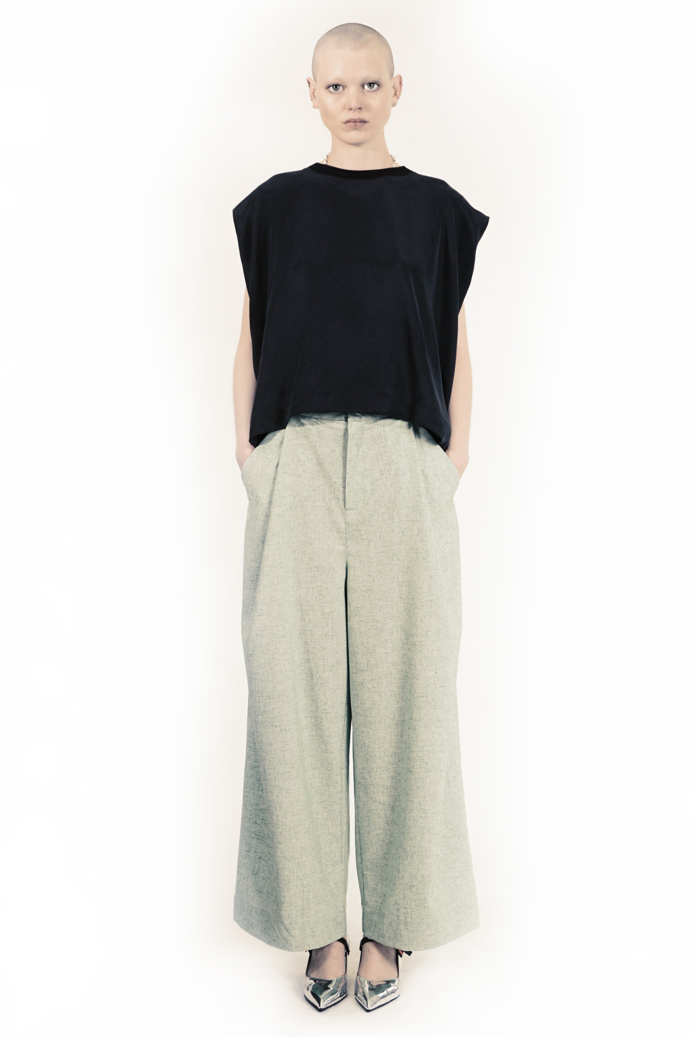 P152 C Wool Unisex Relaxed Fit Pants | Adddress
