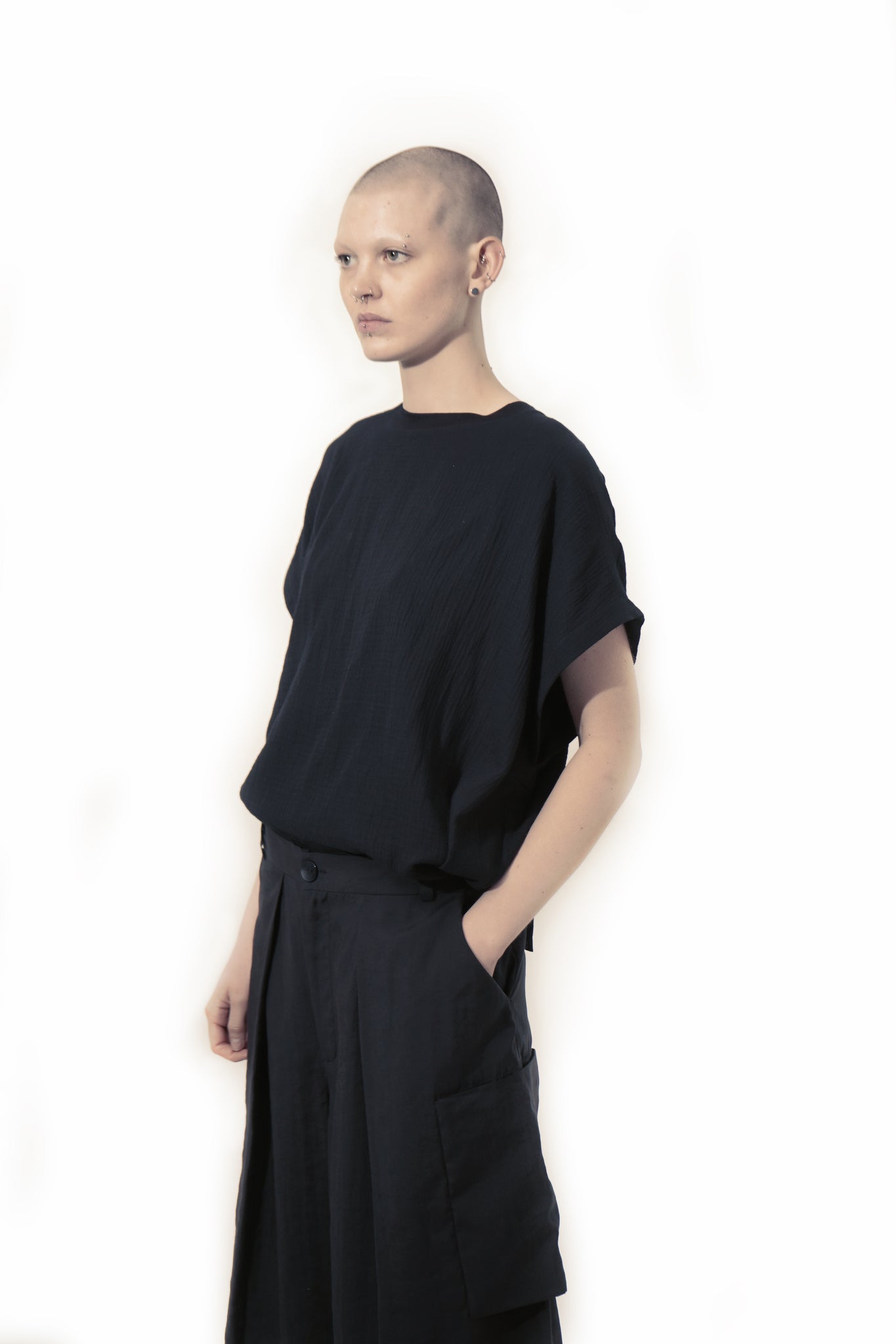 TR Gin Shirt Loose Gathered Shoulder