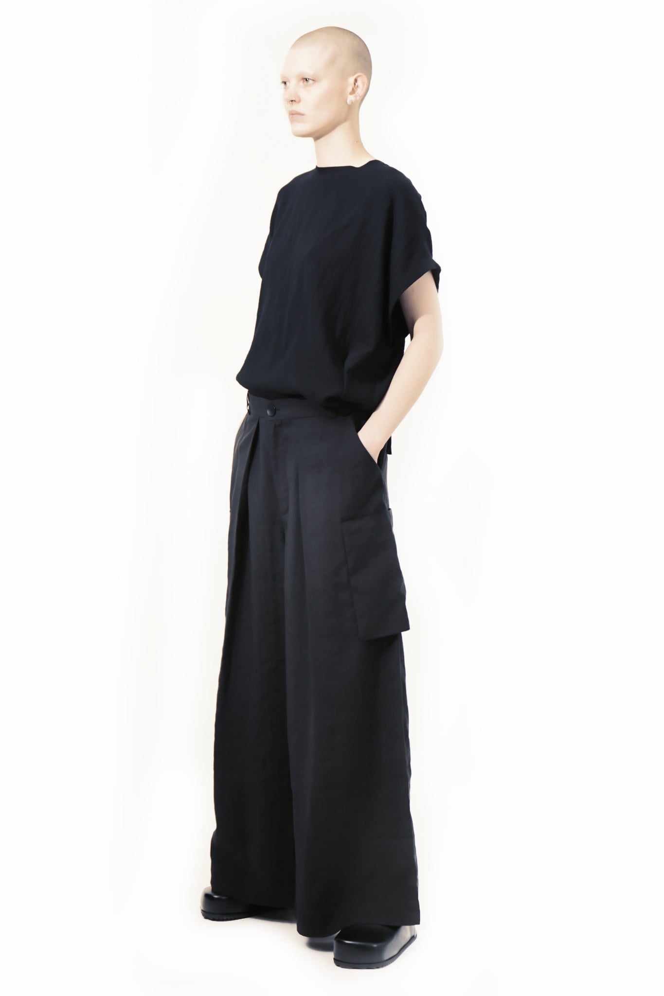 TR Gin Shirt Loose Gathered Shoulder