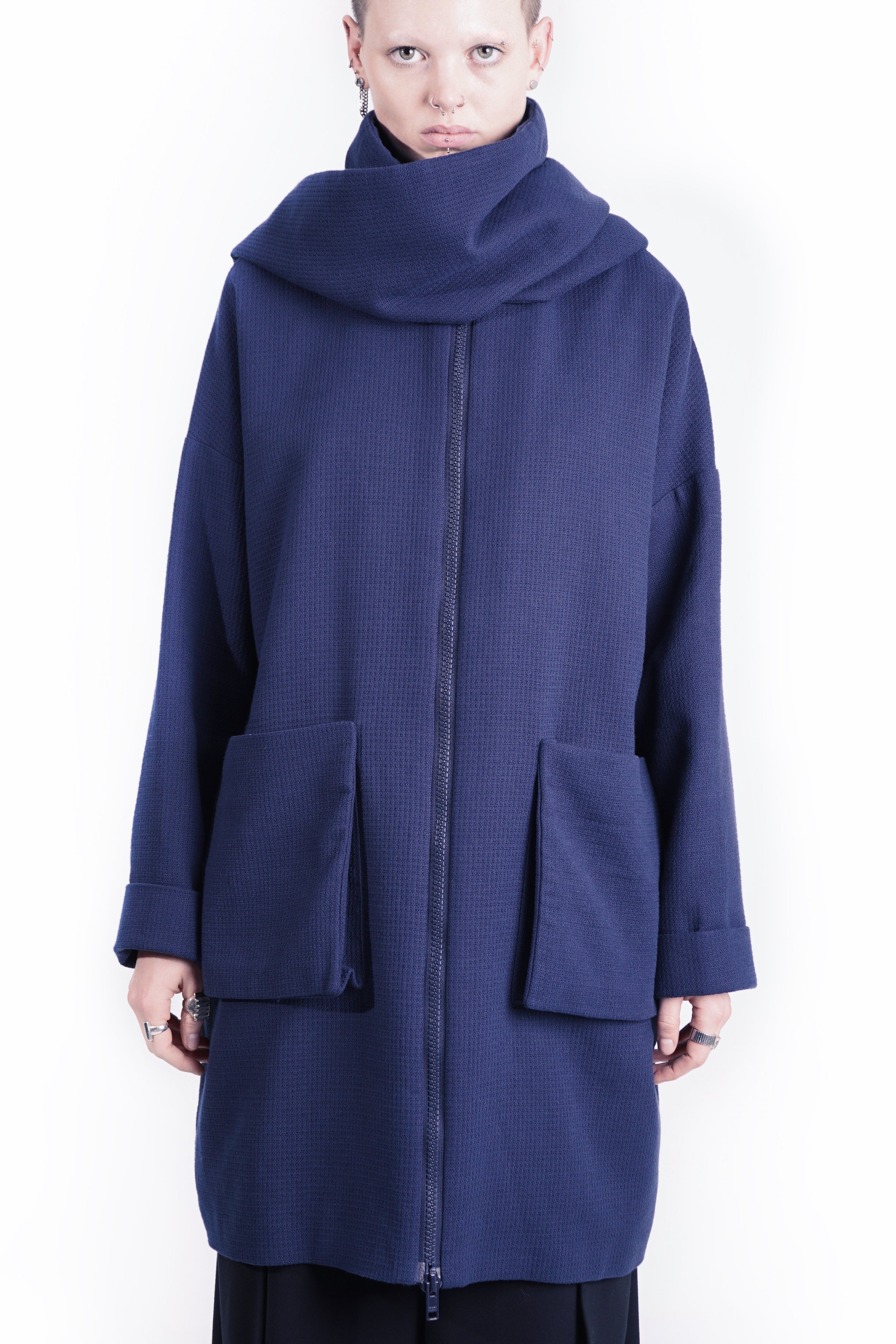 TAVA Scarf Hood Coat -Black I Adddress