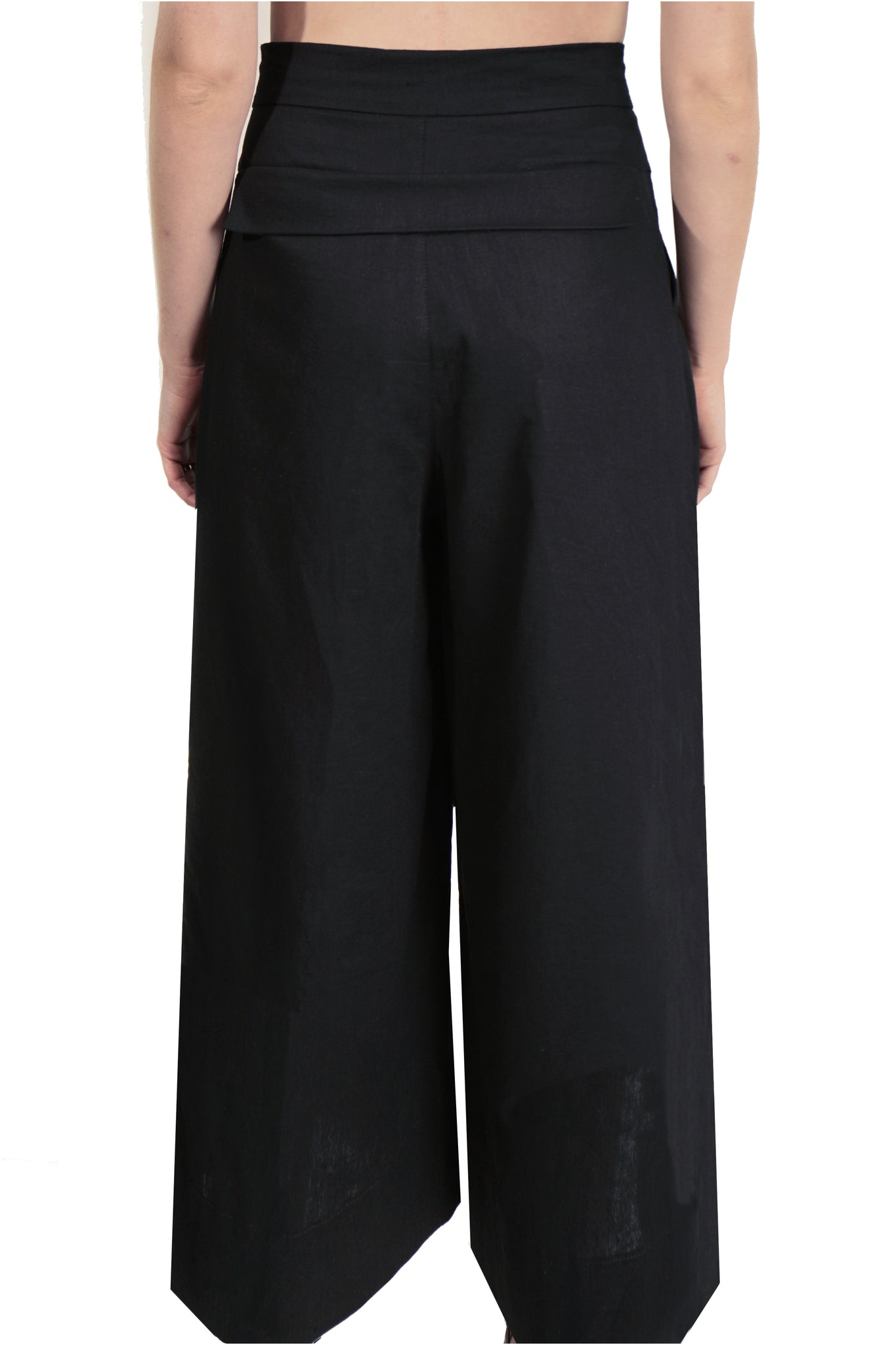 P152B Pleated Waist Pants