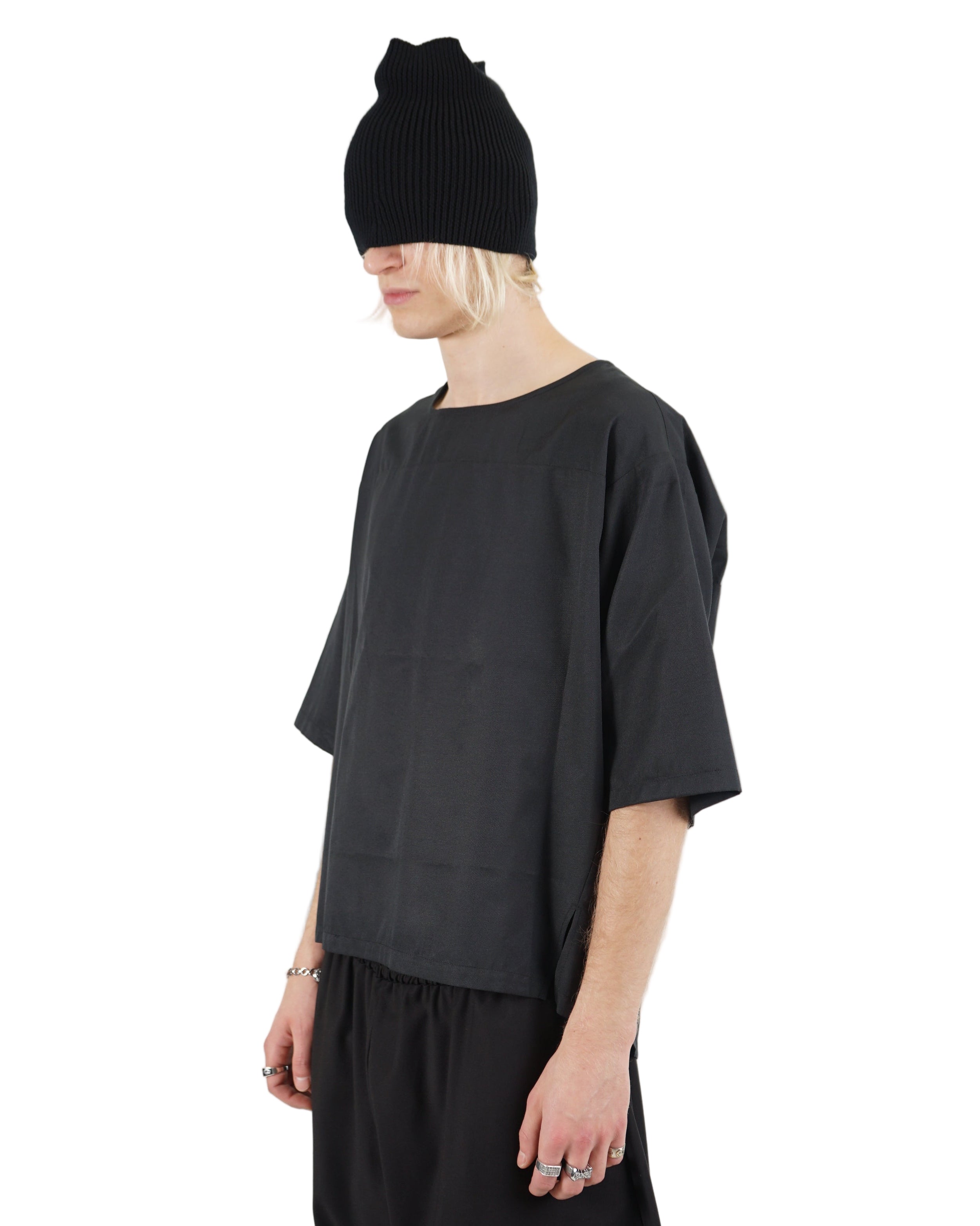 Monochrom – Short Sleeve Top – Black