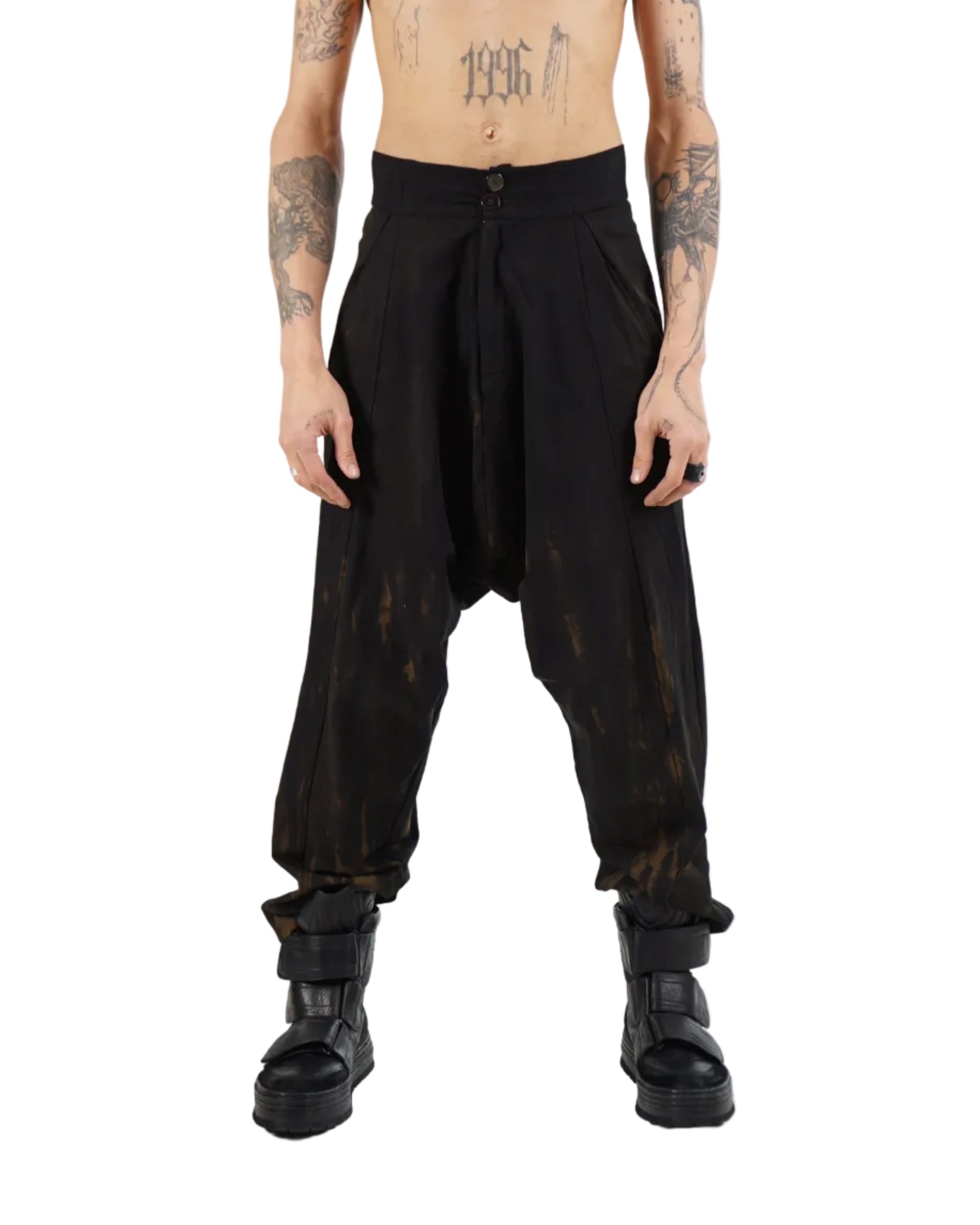 Mark Baigent – MAREB Pants