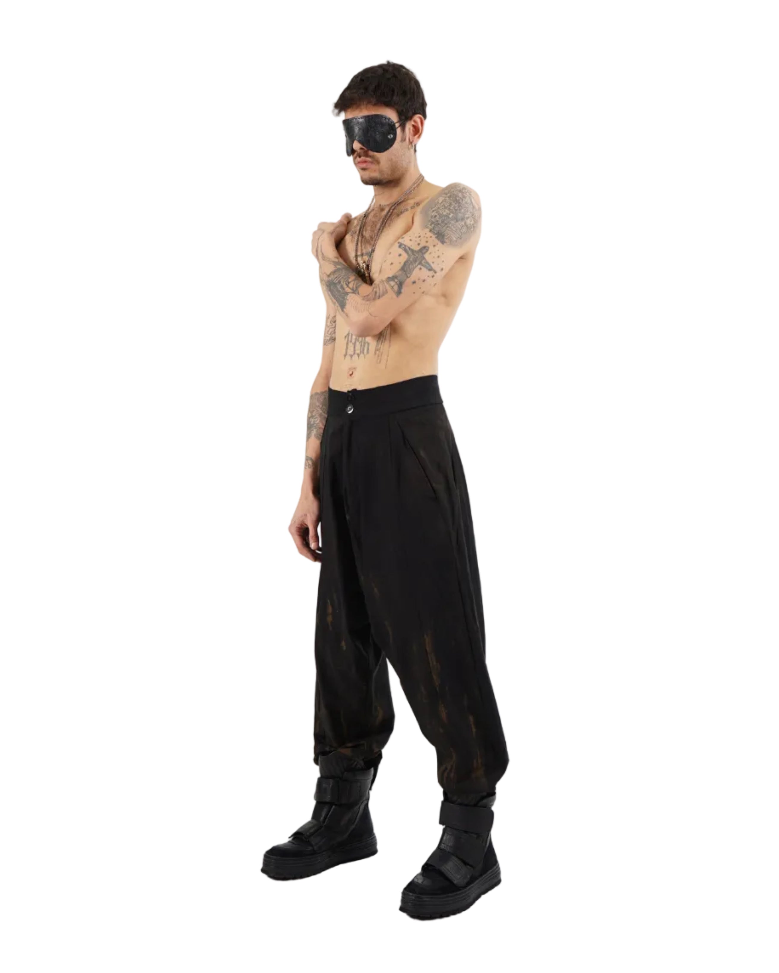 Mark Baigent – MAREB Pants