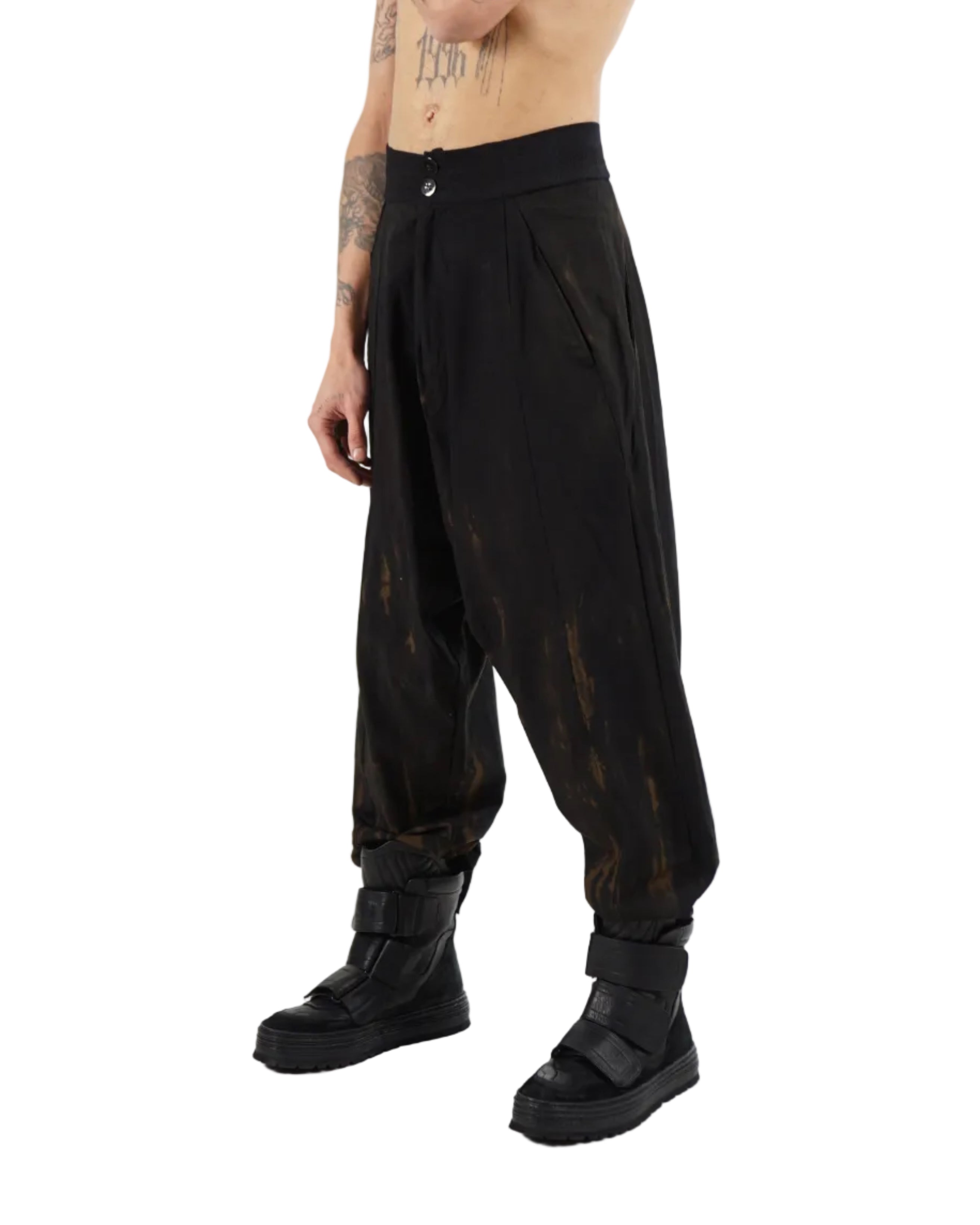 Mark Baigent – MAREB Pants