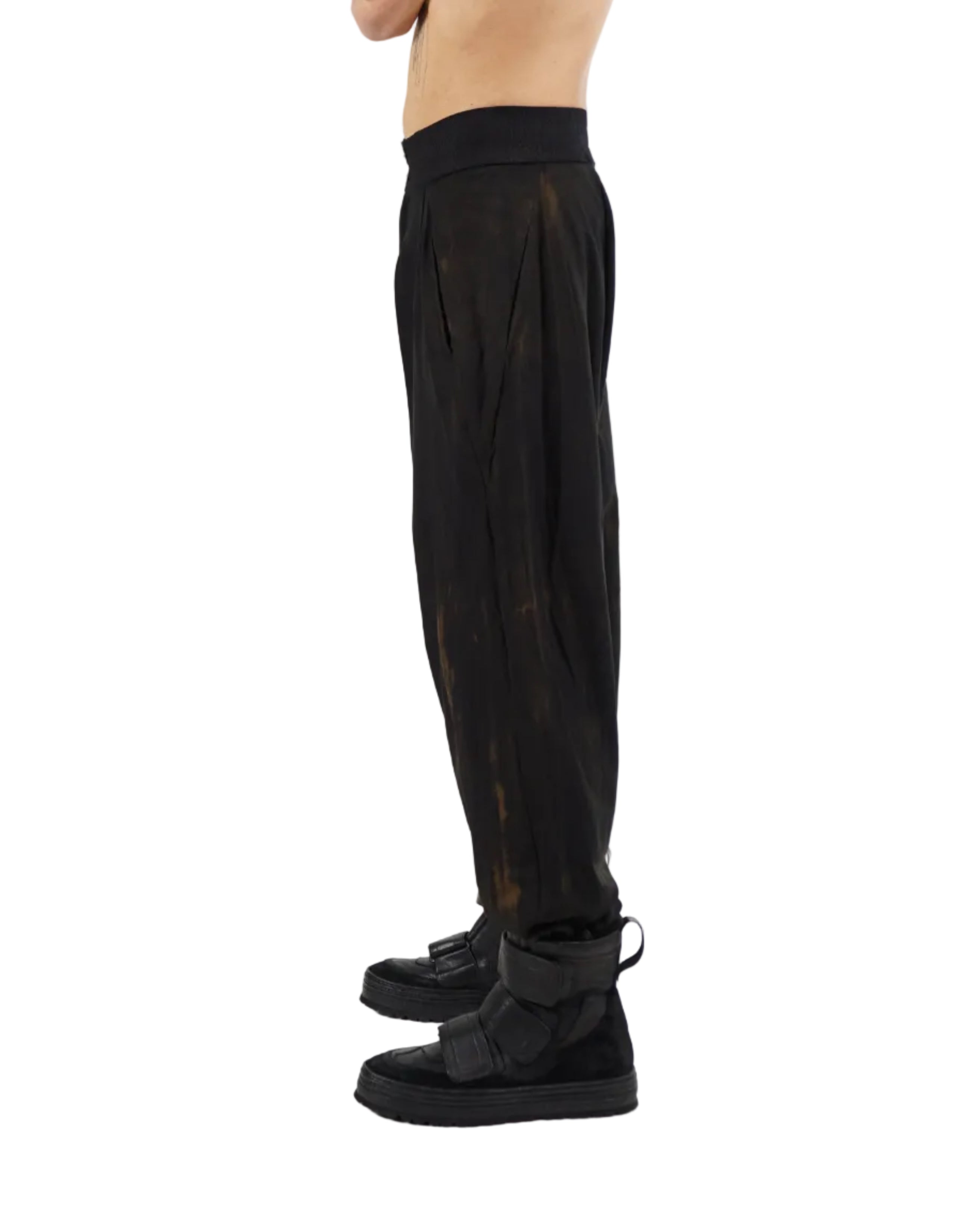 Mark Baigent – MAREB Pants