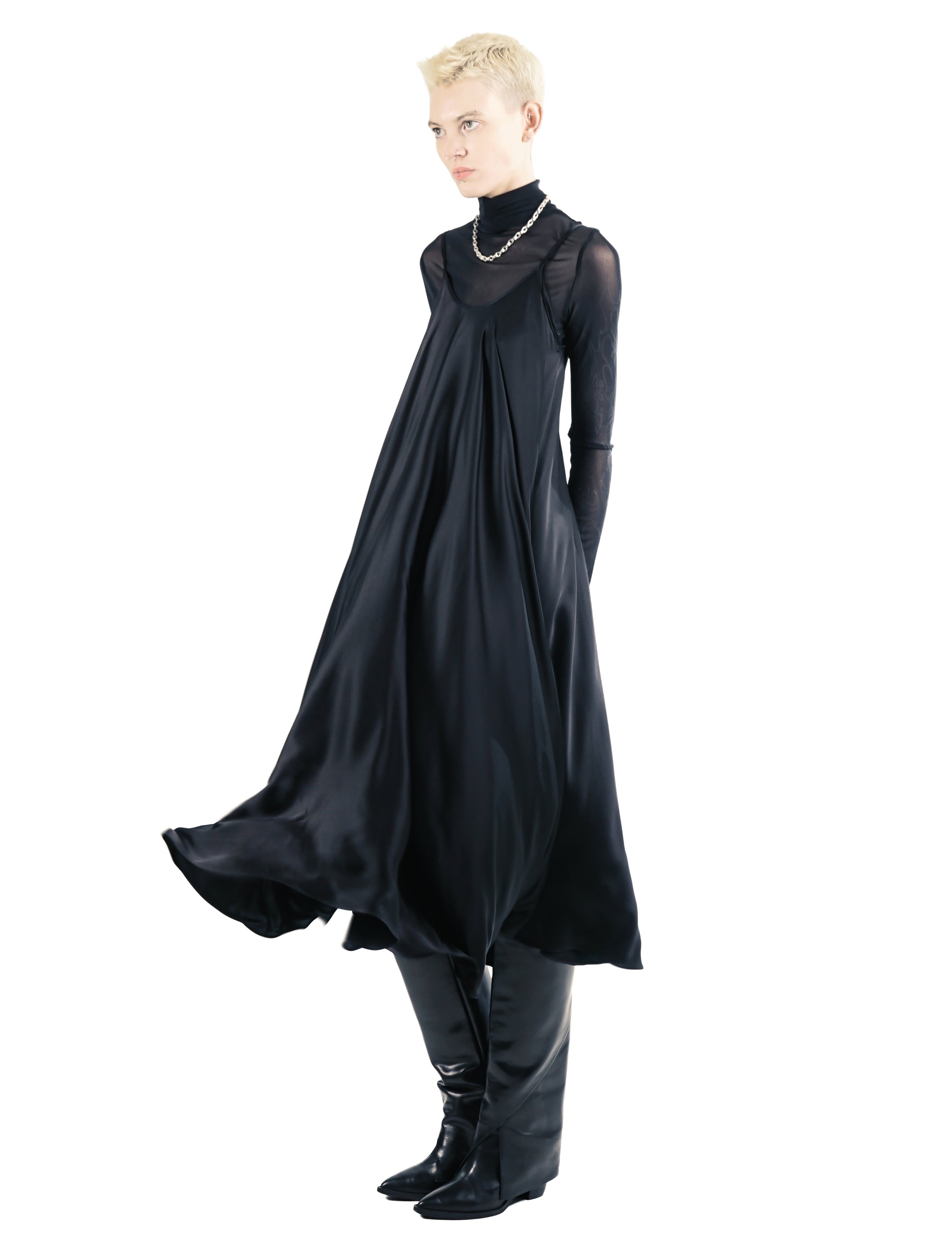 R270 A-Shape Midi Dress – Black | Adddress