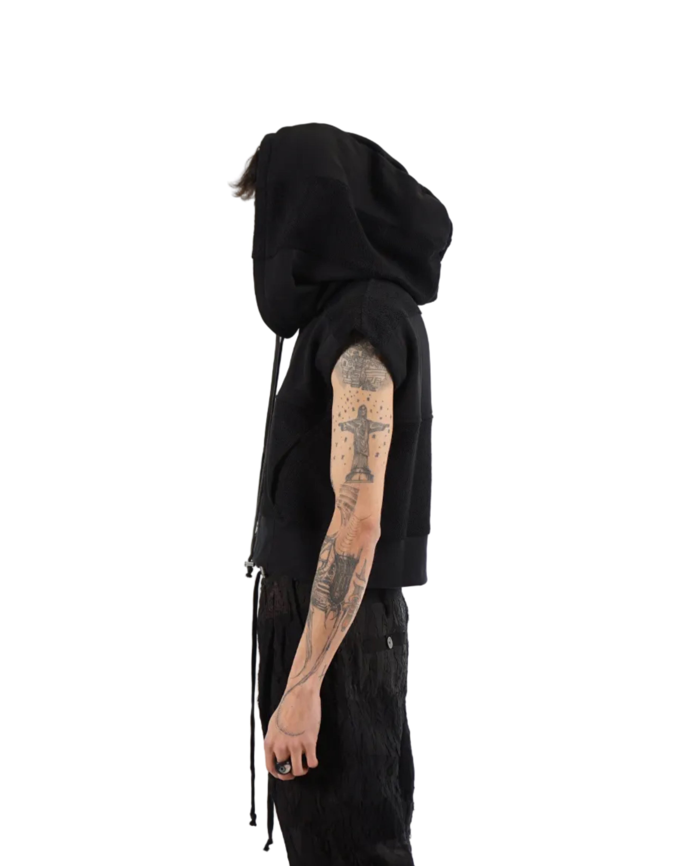 Mark Baigent – Zena Hoodie Sleeveless – Black