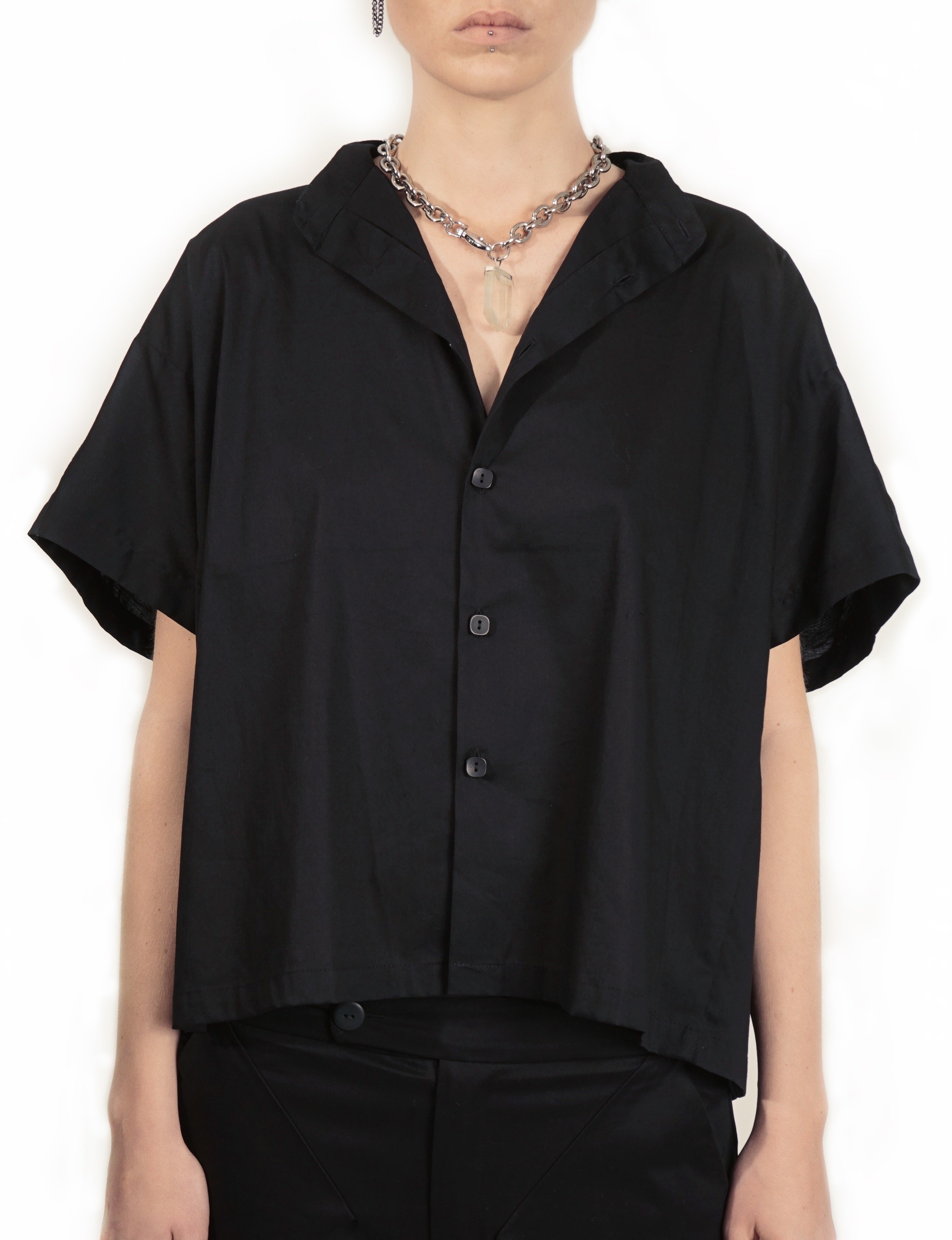 B62S Basic Oversized Blouse Short Sleeve Sculptural - black I Adddress