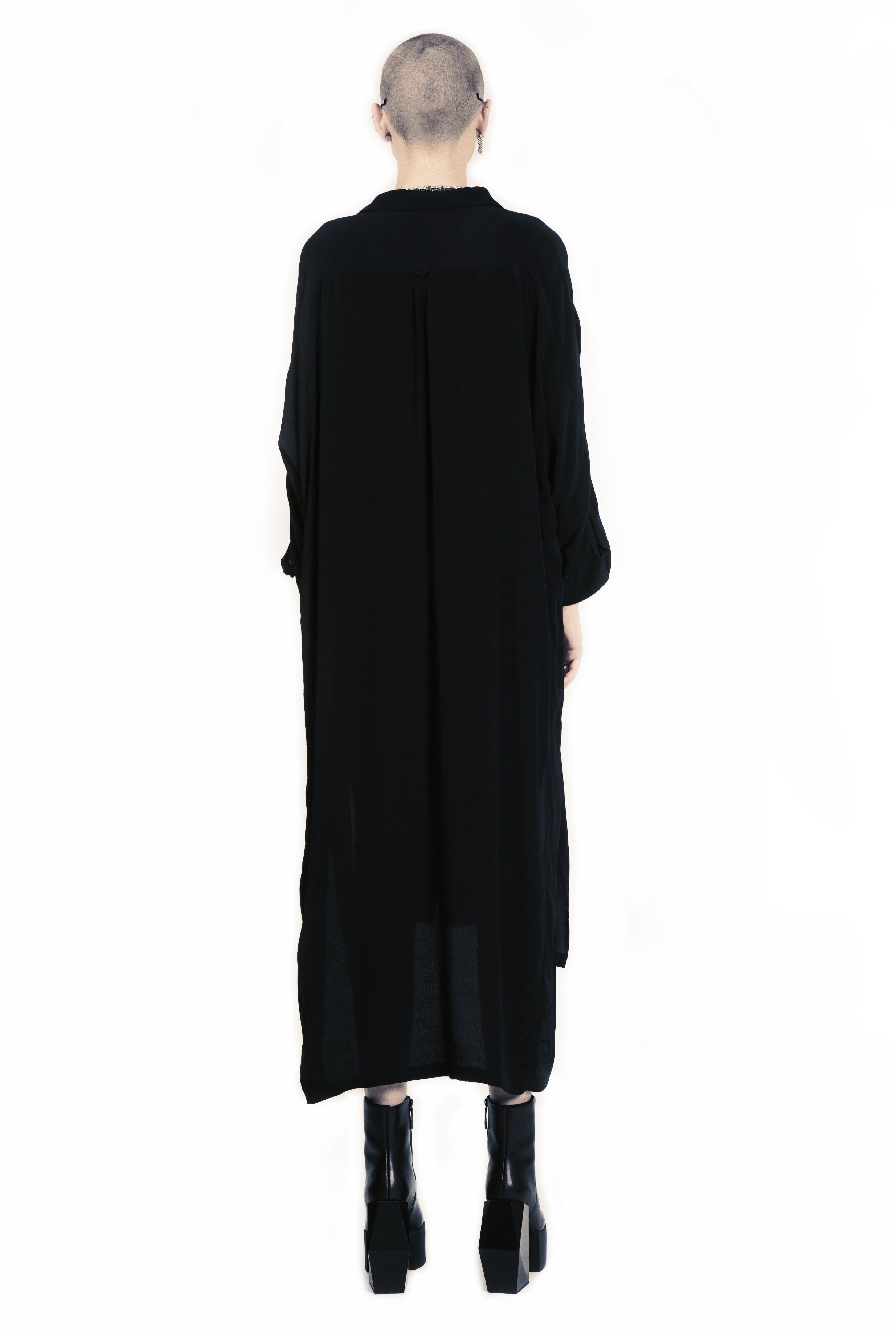 Minimal elongated shirt with side slits