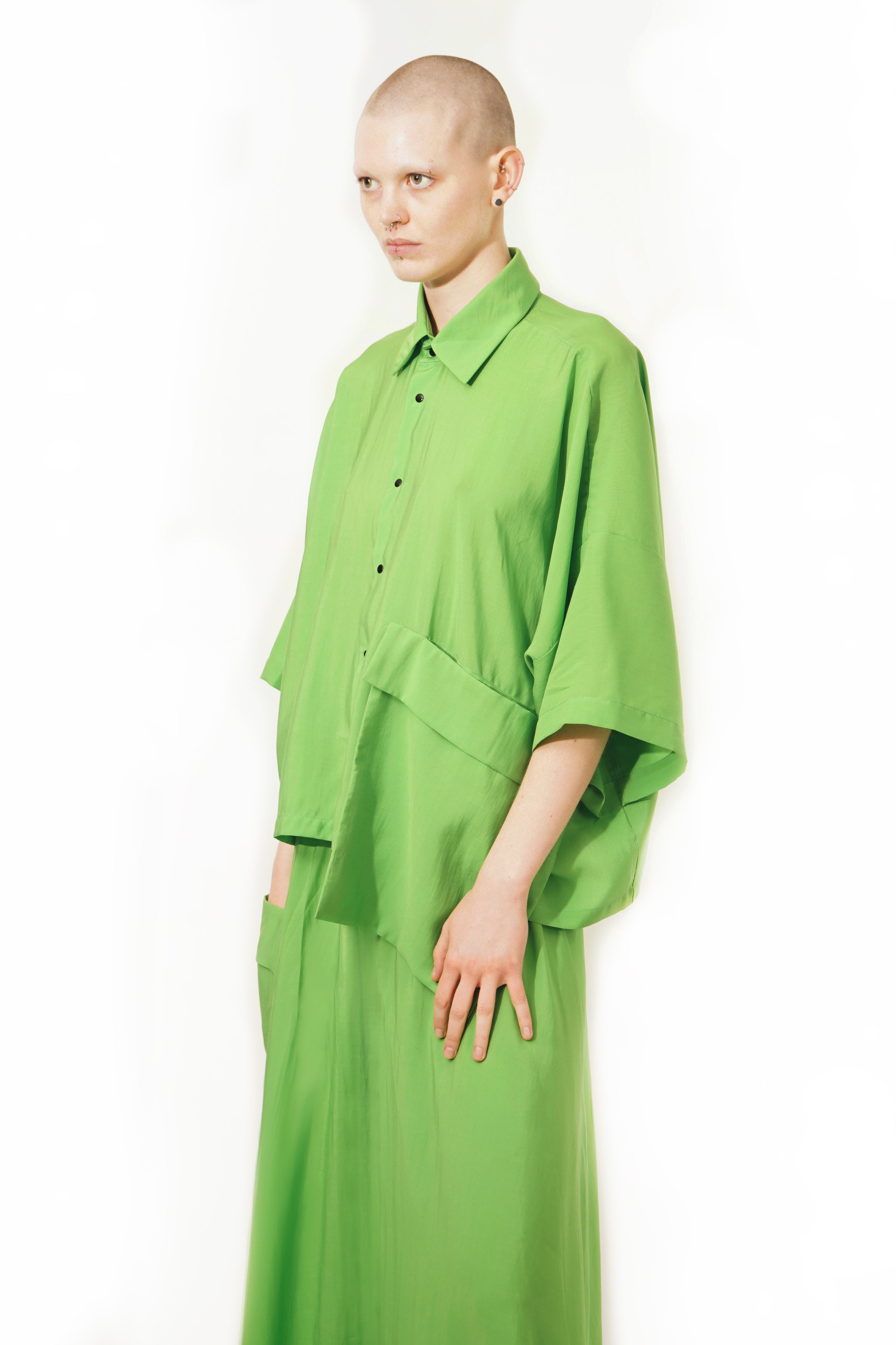 MC45 Blouse Huge Pocket