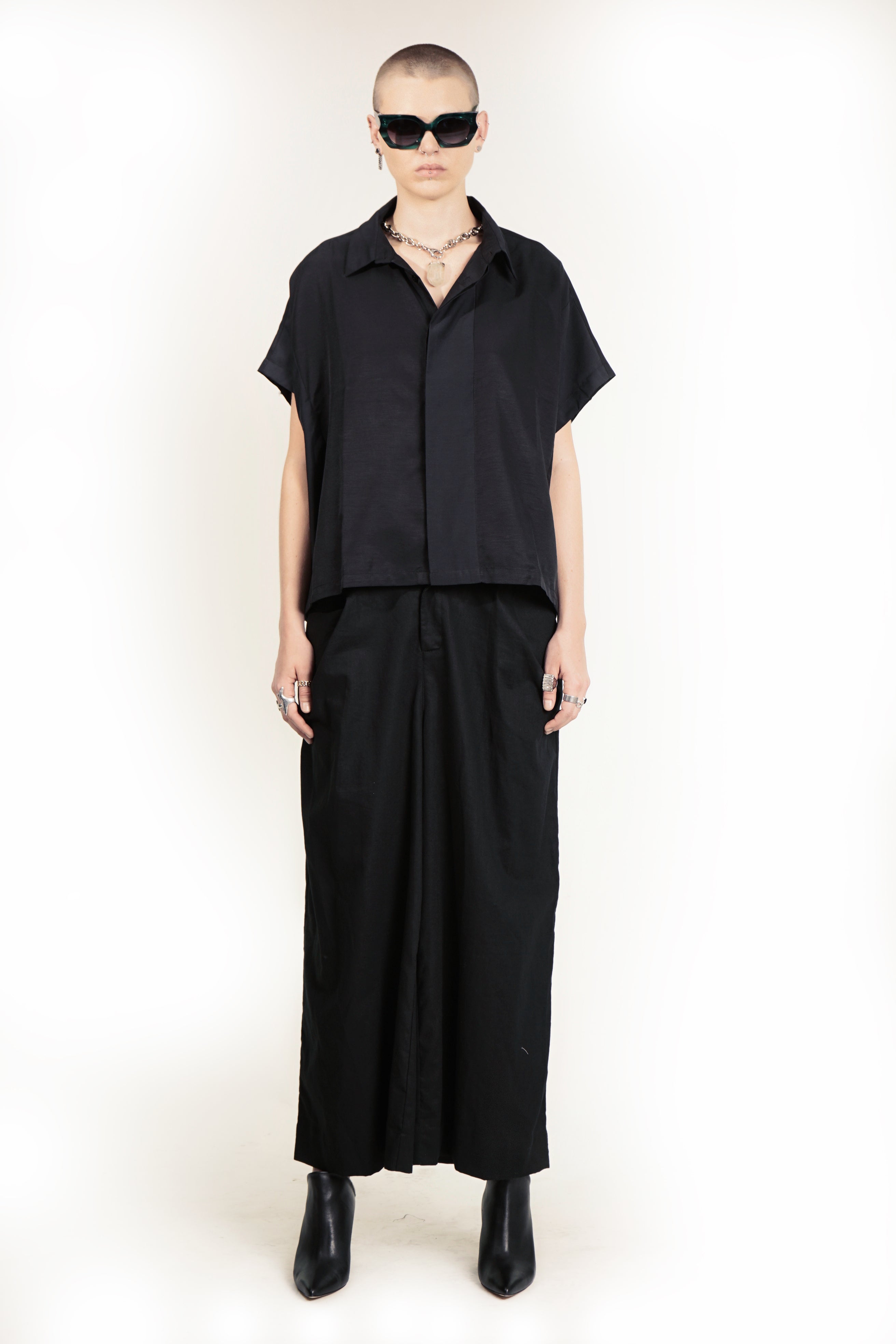 P152B Pleated Waist Pants