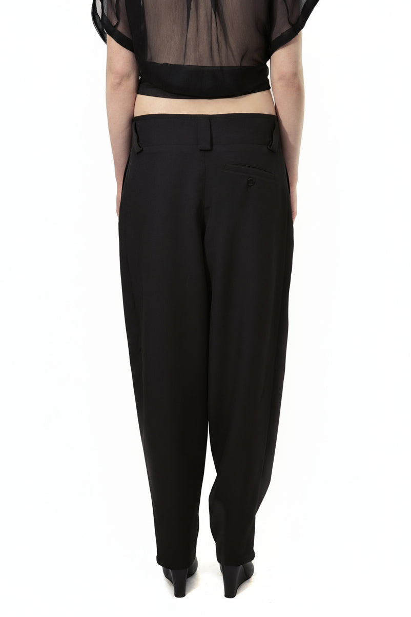 P171 - Highwaist Pleated Tapered Pants
