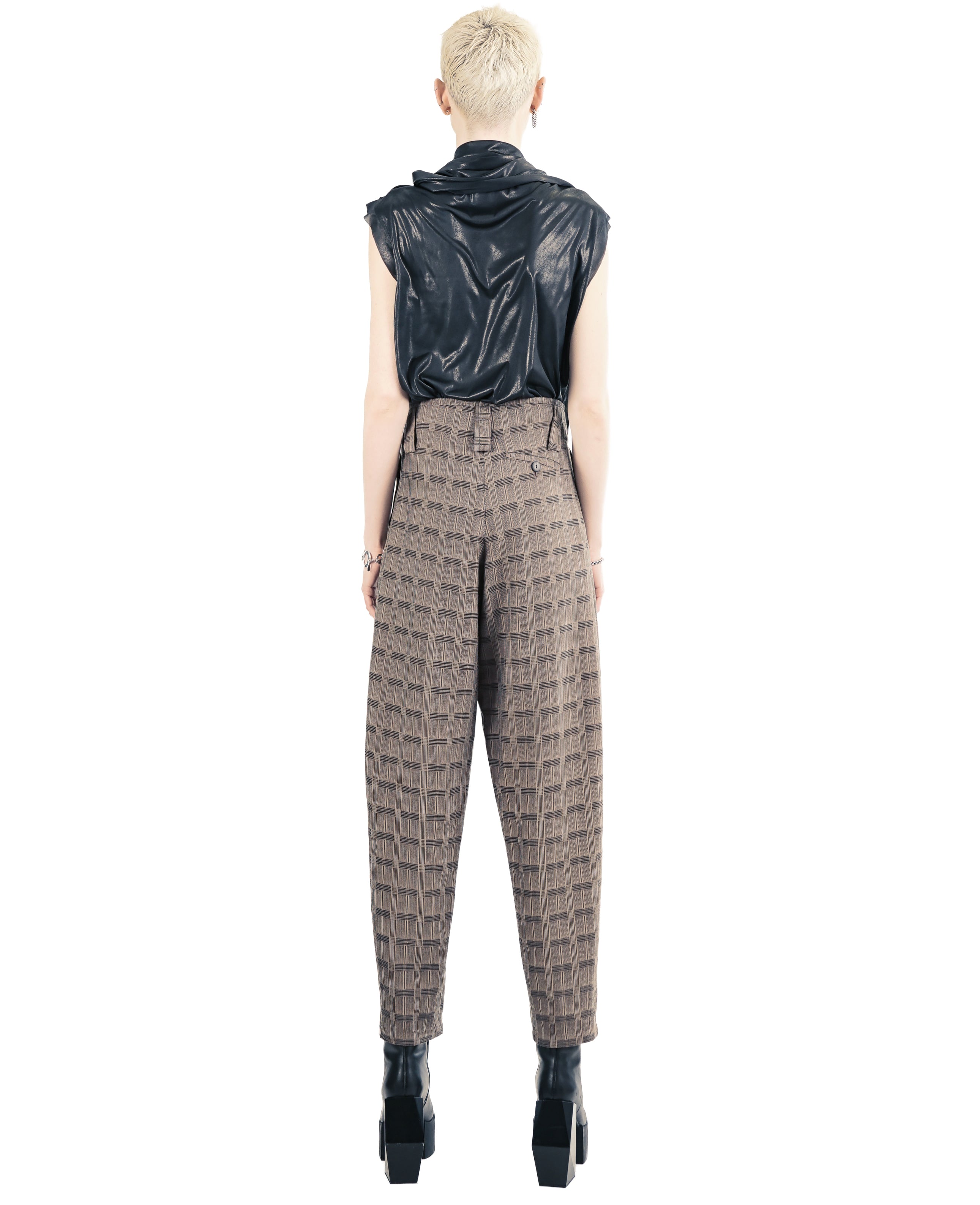 Unisex pants barrel  trousers styled with a minimal top