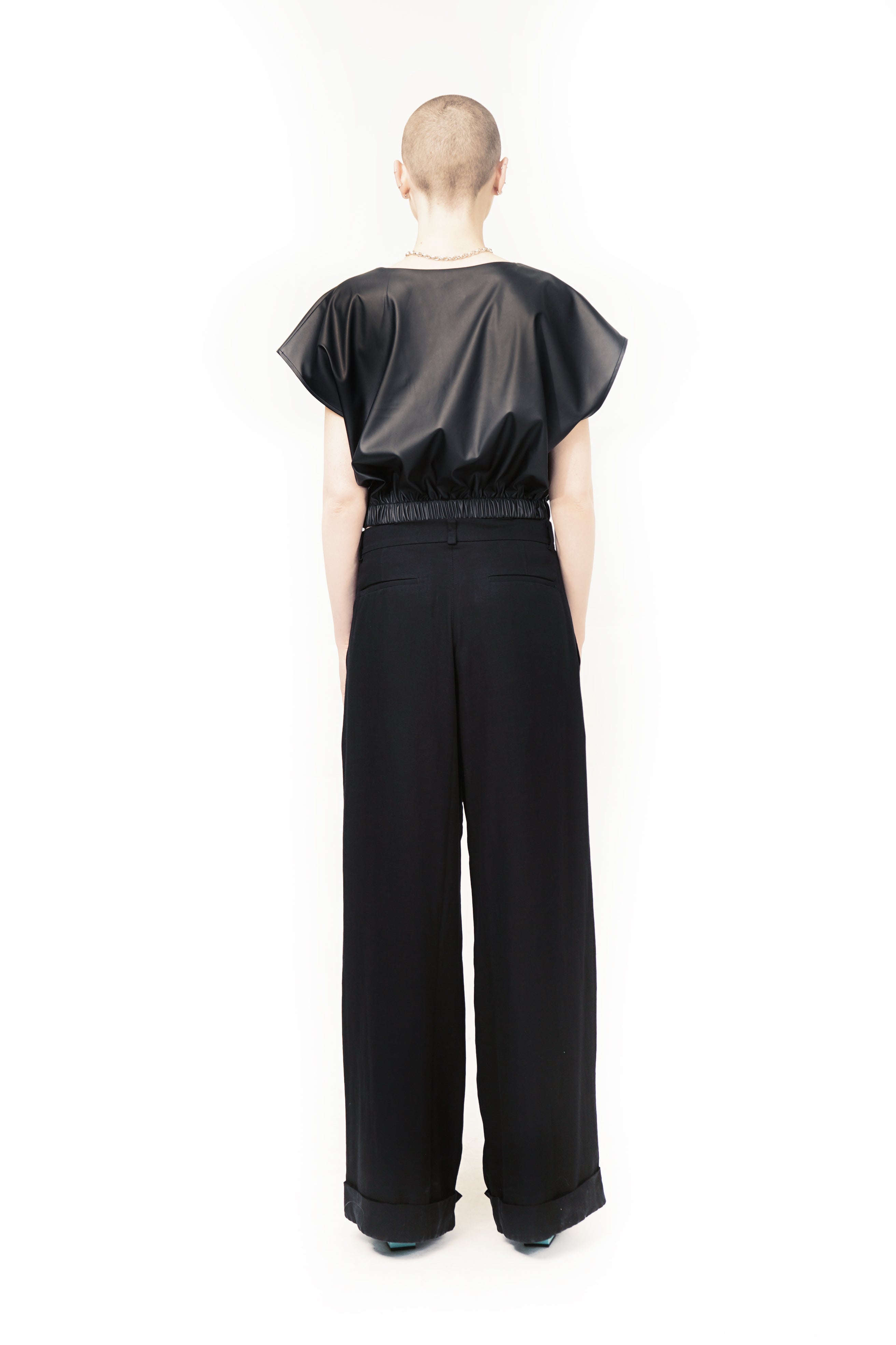 BGIN  Cropped Vegan Leather Top
