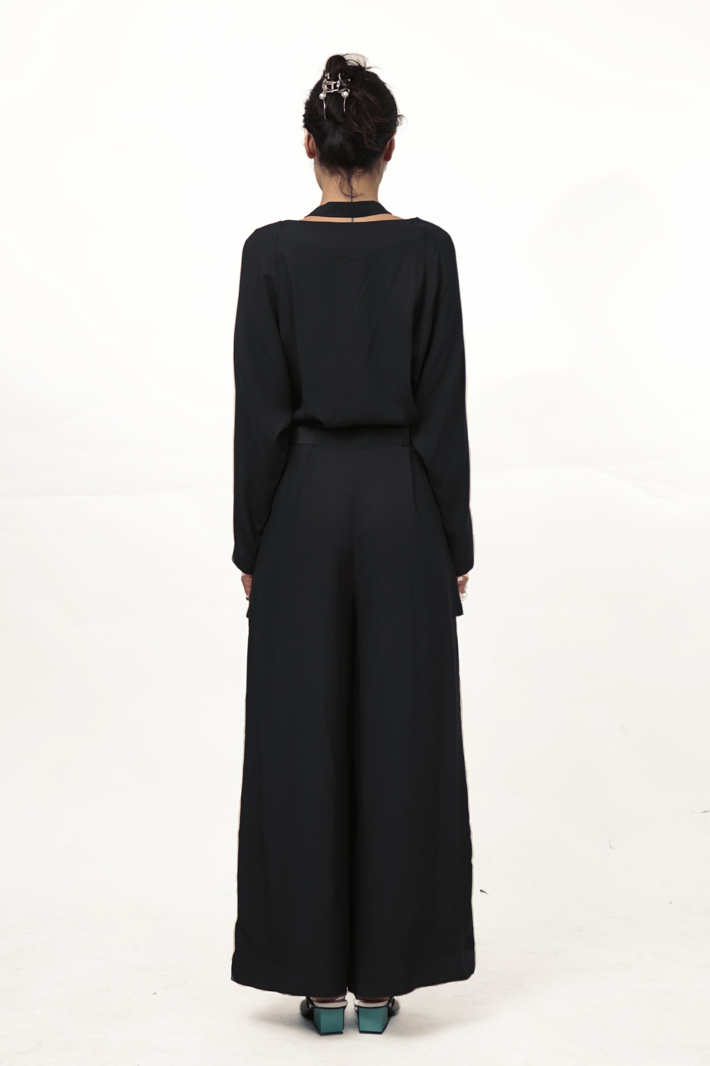 O29 Jumpsuit loose pockets