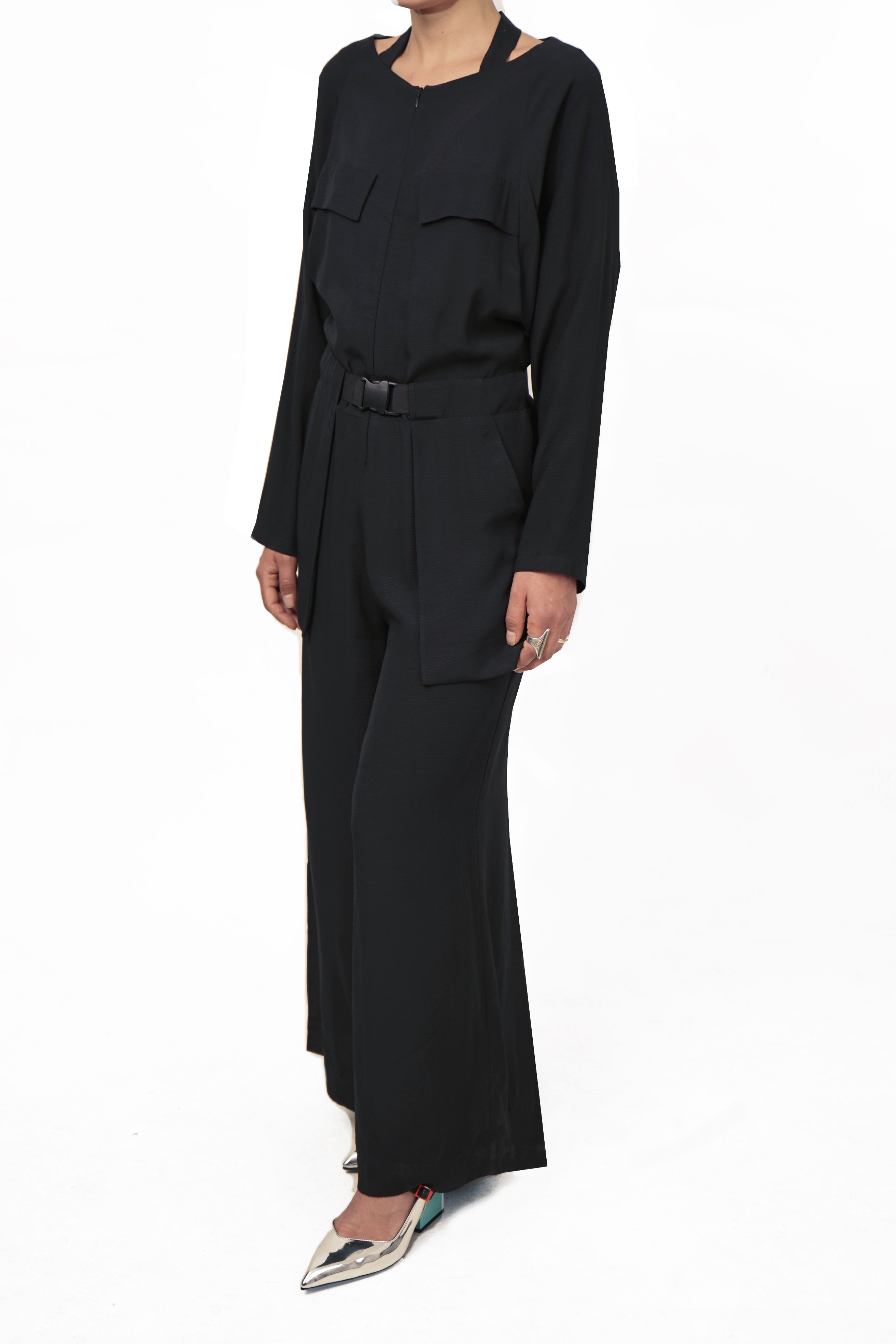 O29 Jumpsuit loose pockets