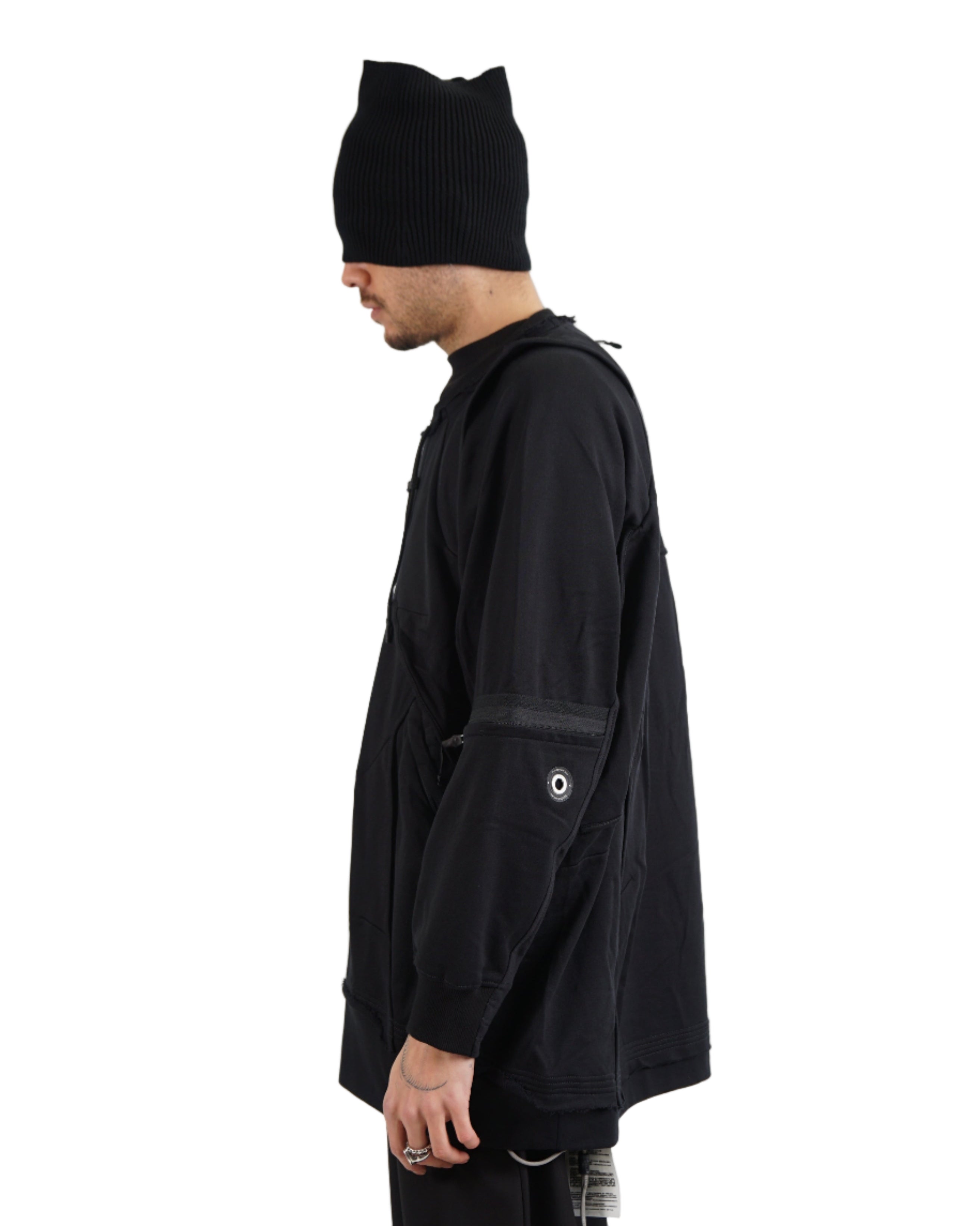 HAMCUS SS25-EM09722 – Layered Cut-Out Sweater – Black