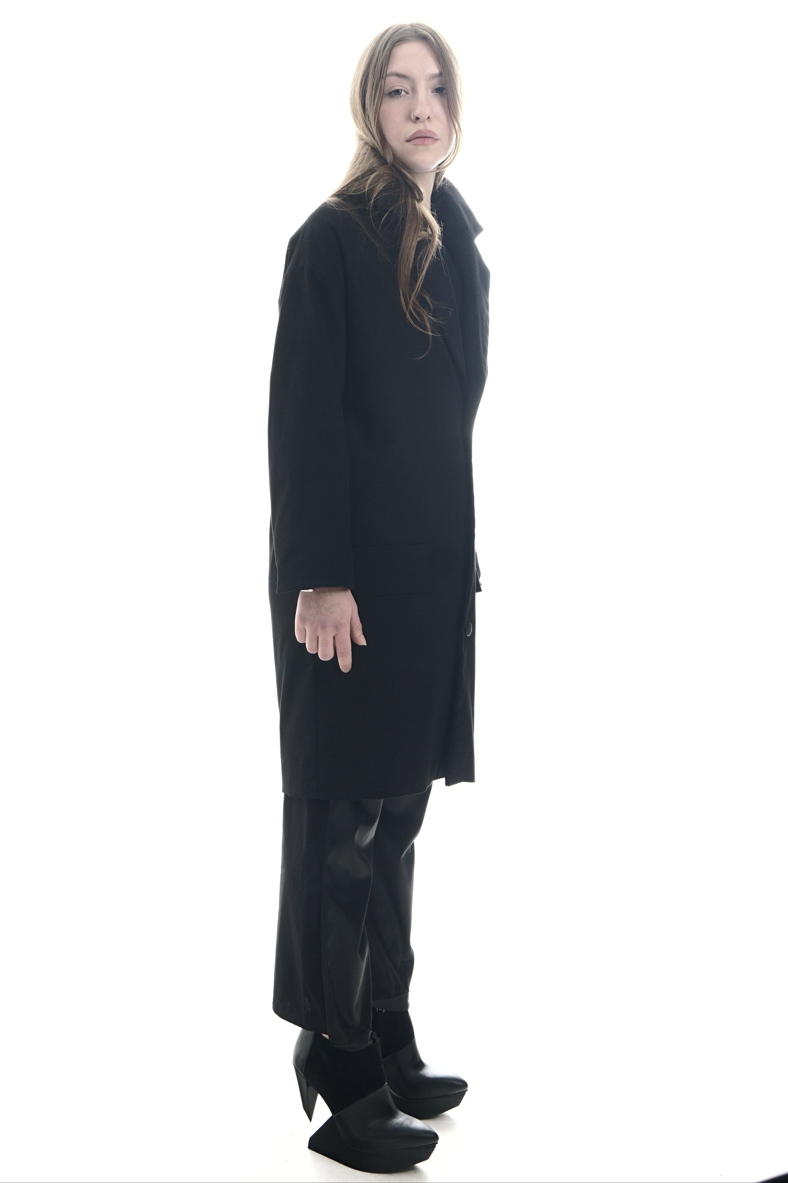 T74 - Notched Lapel Coat with 2 Flap Pockets