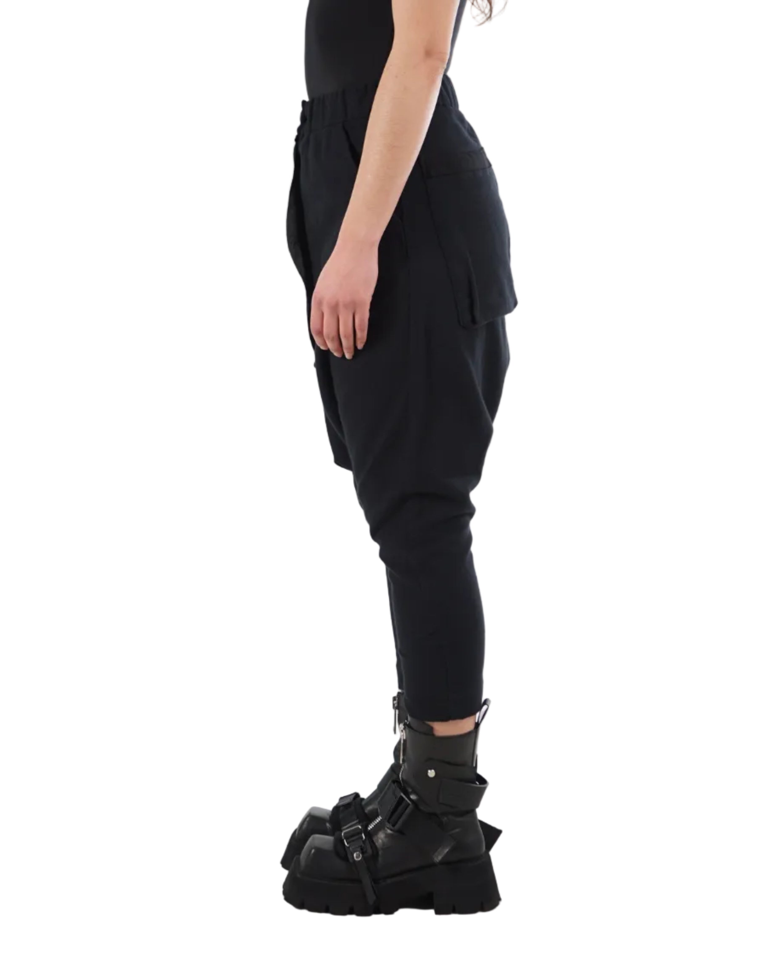 Studio B3 – IGGY Drop Crotch Pants – Black