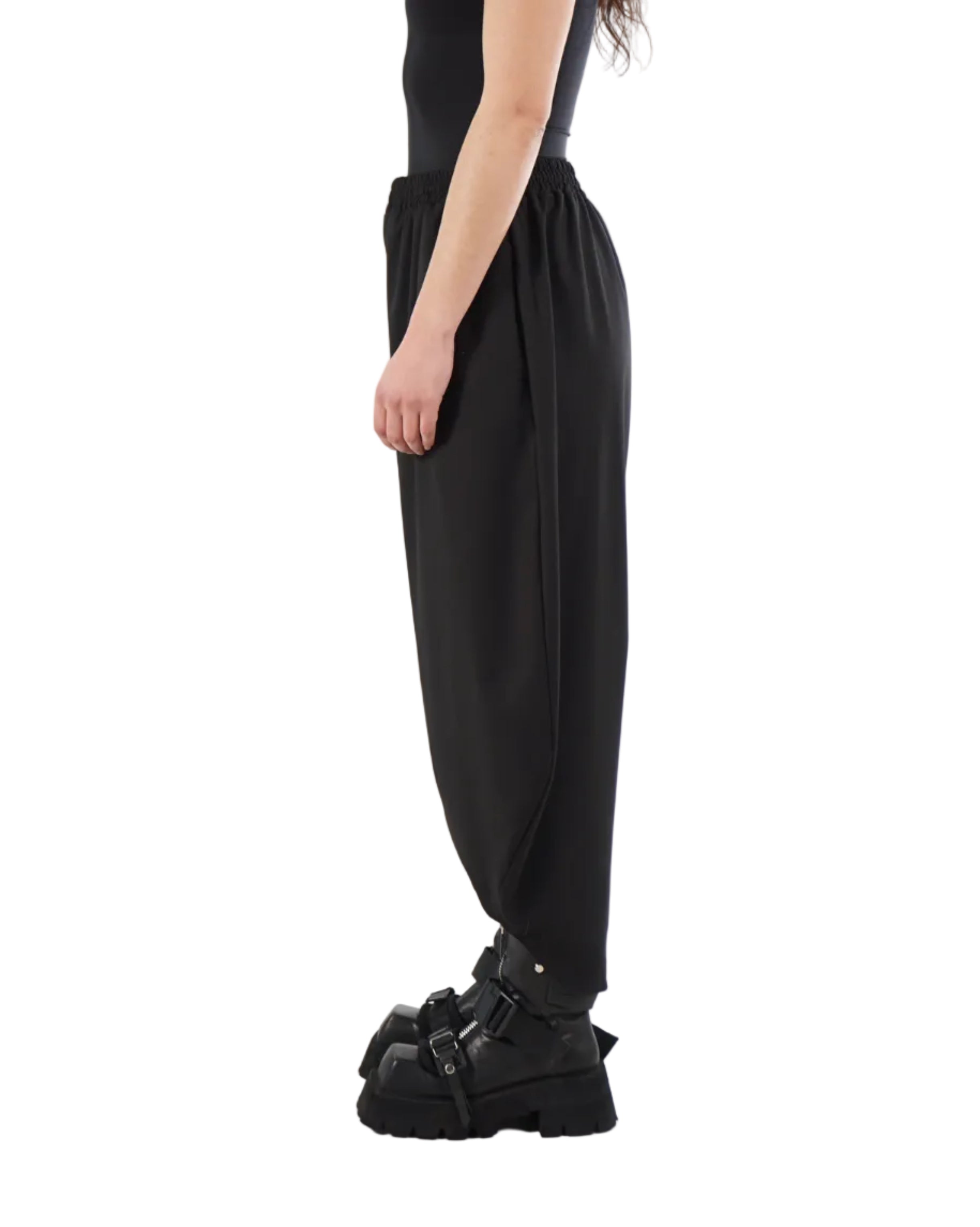 La Haine Inside Us – Oversized Drop Crotch Pants – Black