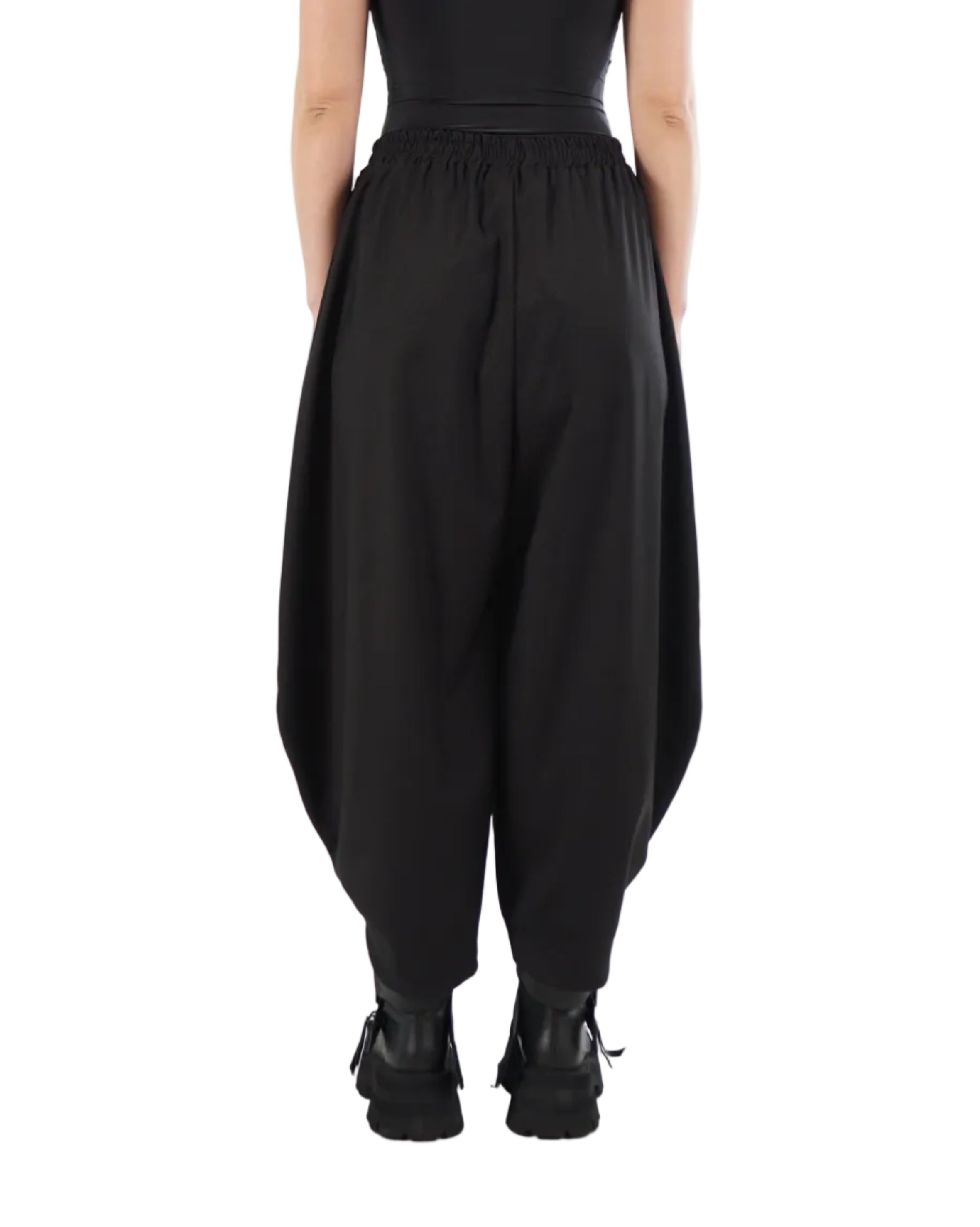 La Haine Inside Us – Oversized Drop Crotch Pants – Black