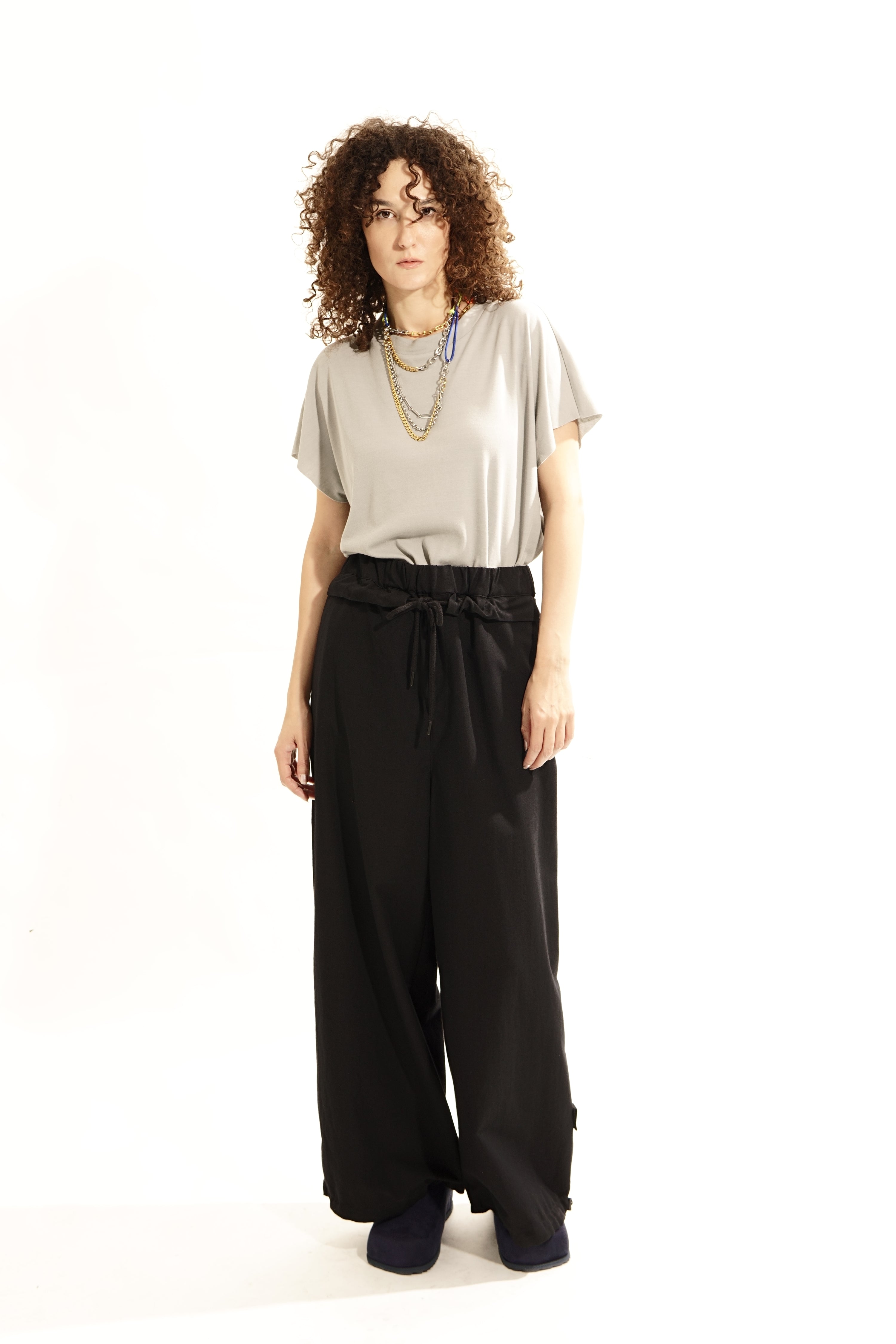 MTR11 Woven Drop Shoulder Tee