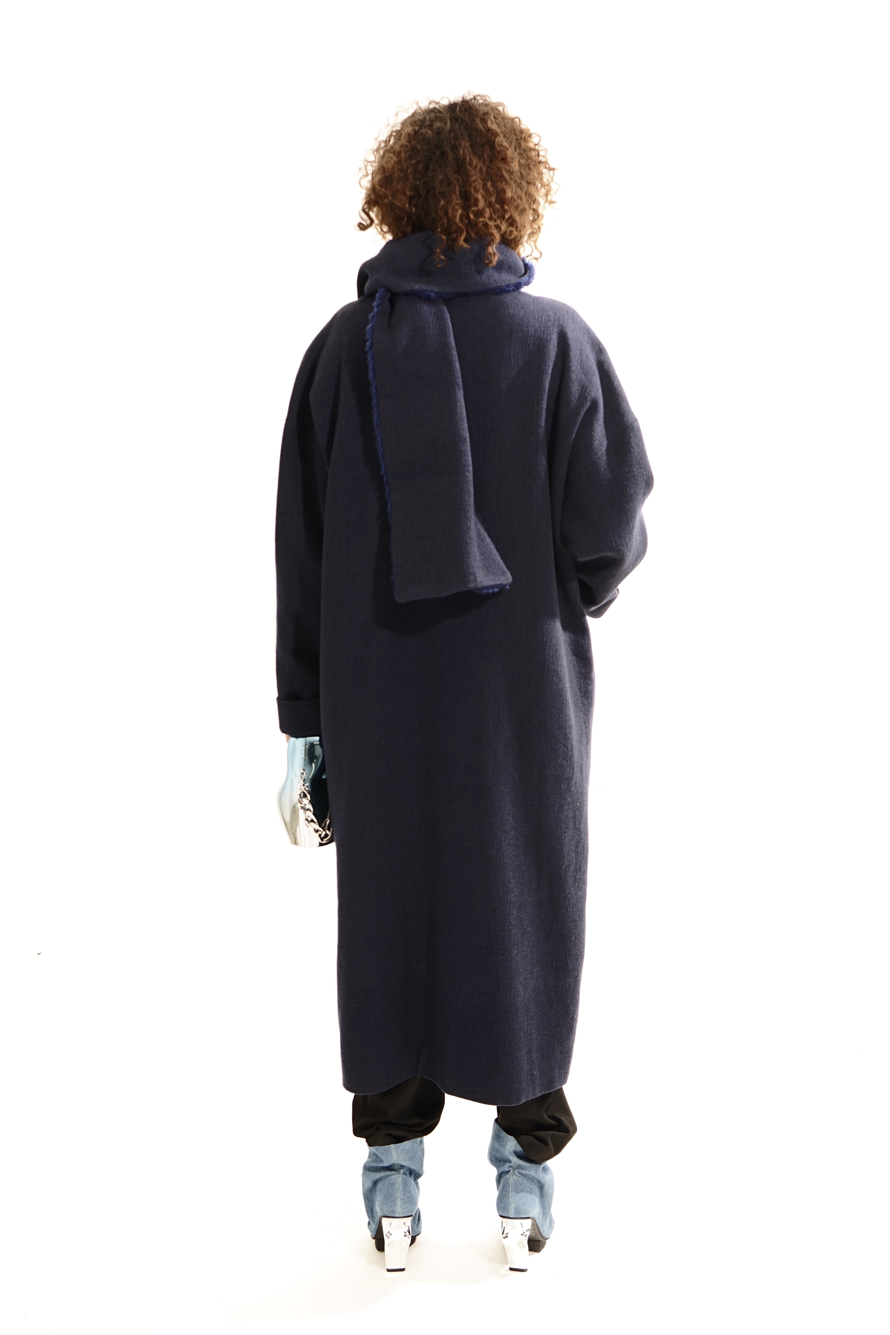 TAVA Maxi Coat with Scarf -black I Adddress
