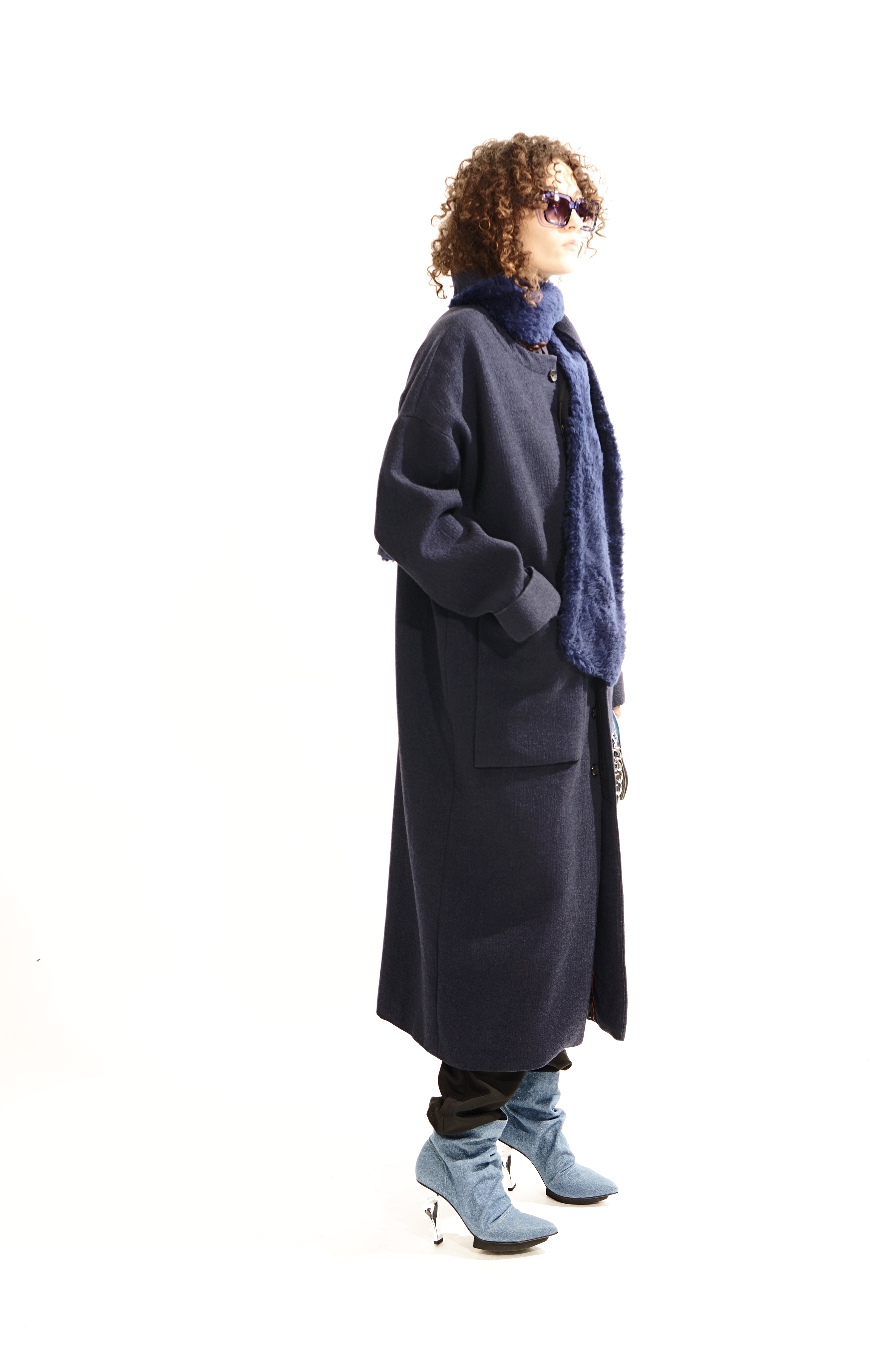 TAVA Maxi Coat with Scarf -black I Adddress