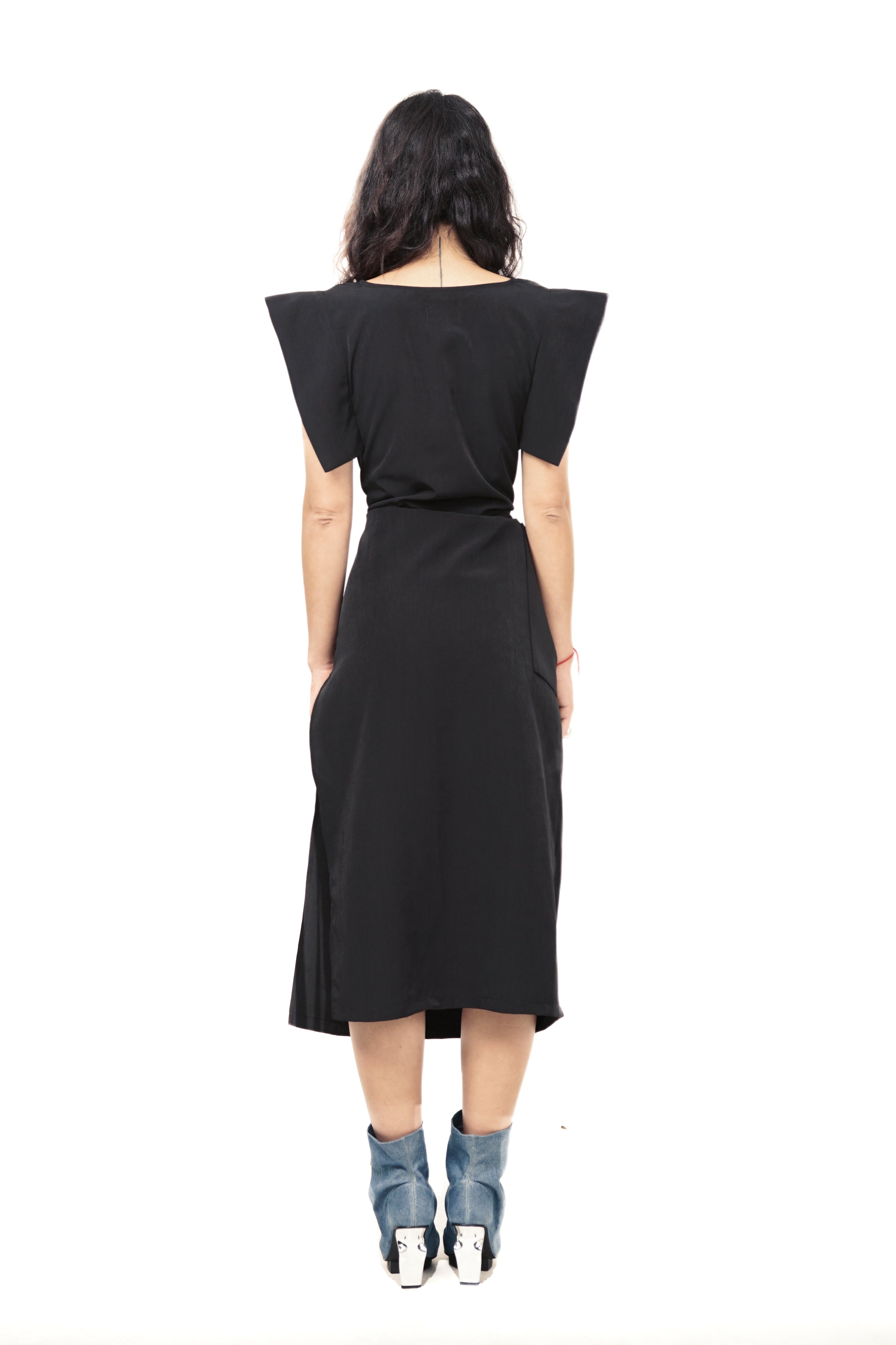 R114A Dress Shoulder Flap Detail
