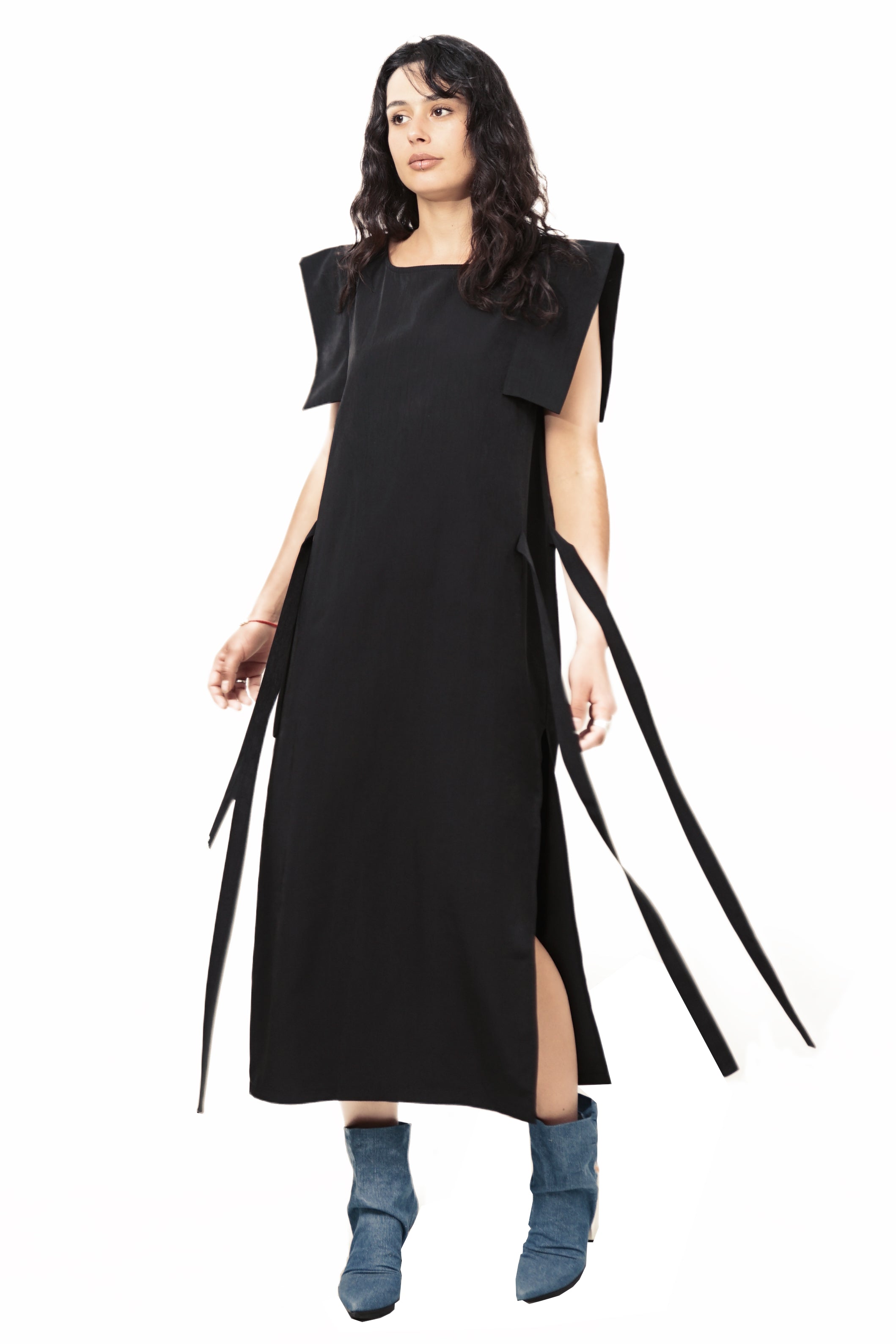 R114A Dress Shoulder Flap Detail
