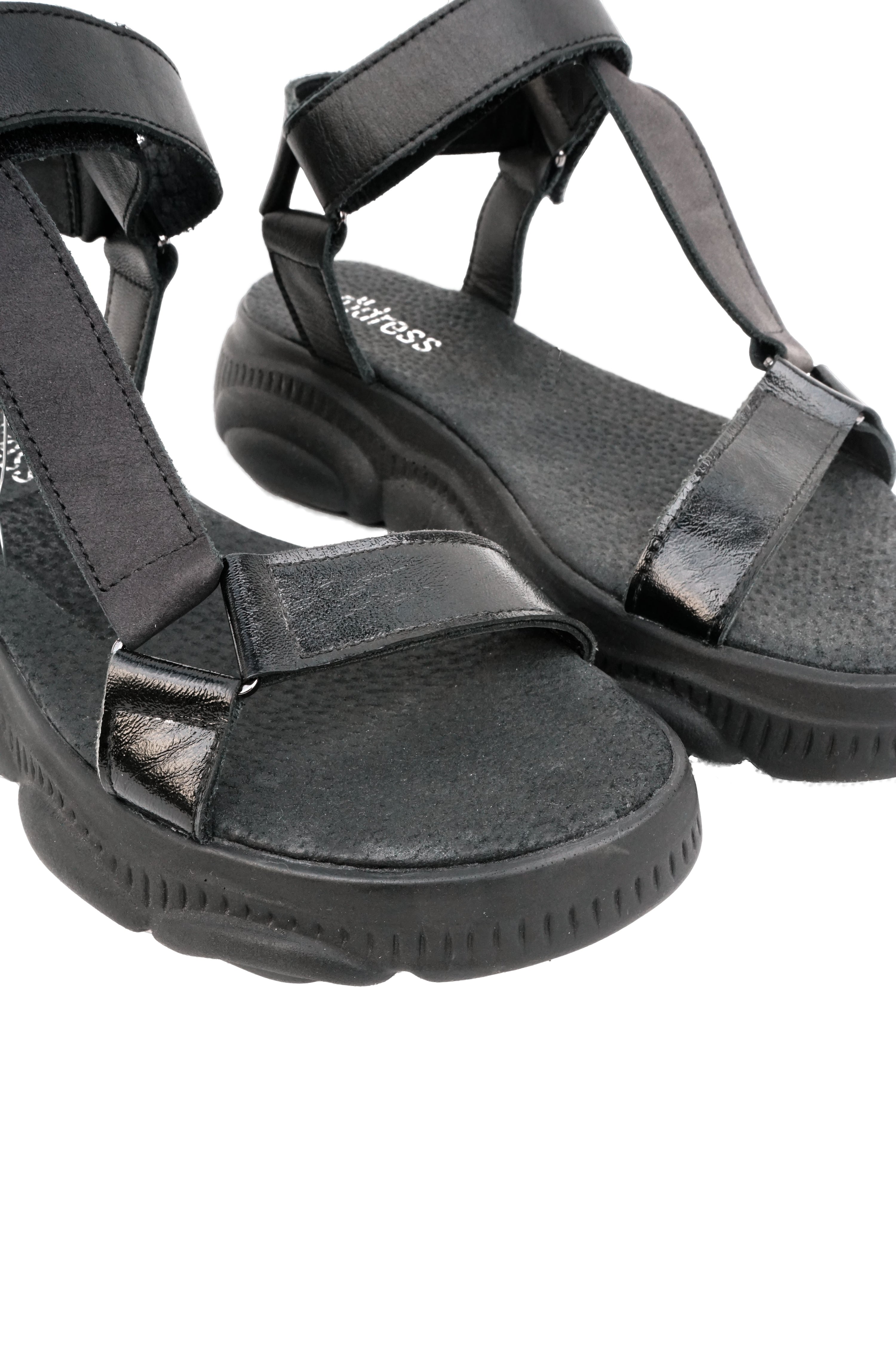 adddress ads23 track sandal