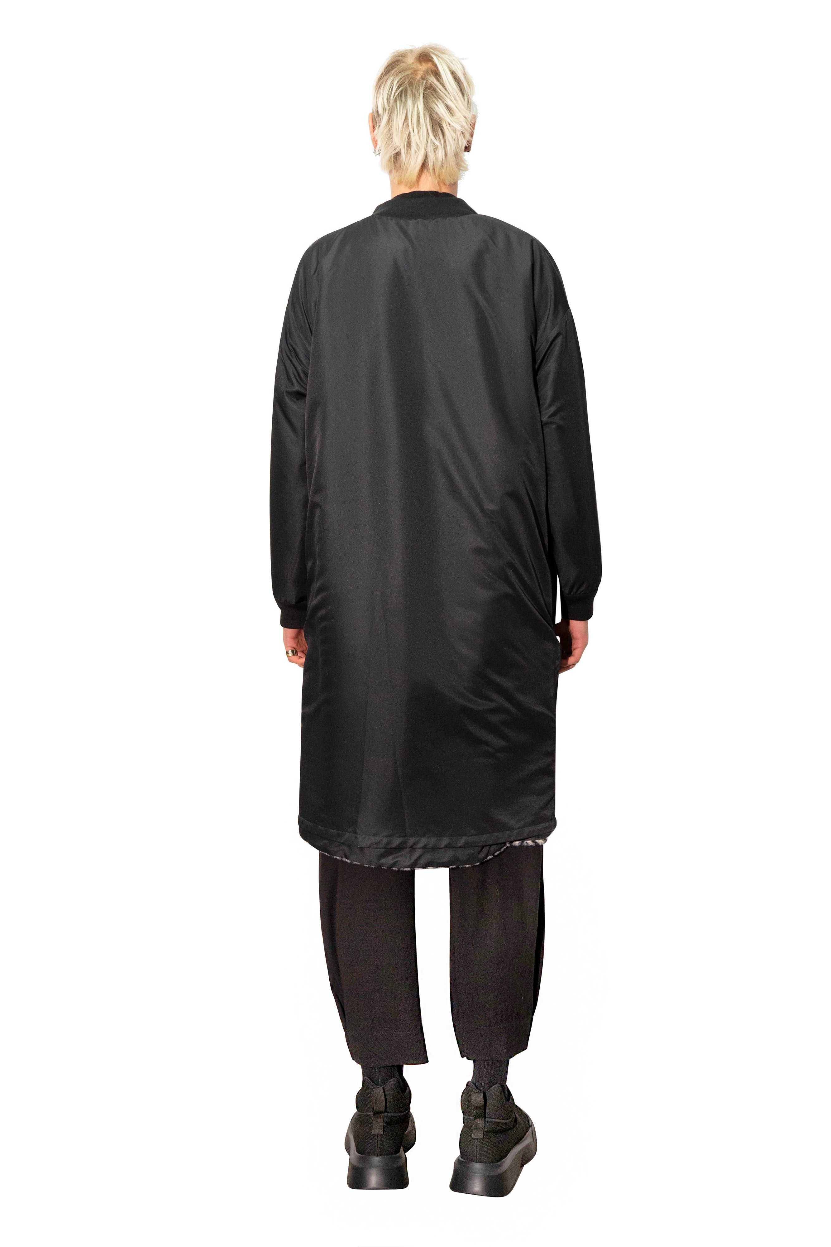 adddress T82A Reversible Coat black white